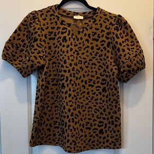Leopard Pattern Short Sleeve Women's Top